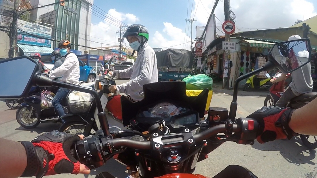 Bad motorbike driver in Saigon 